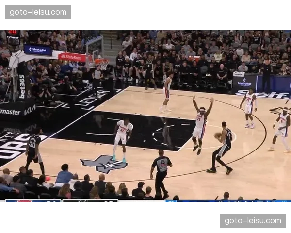 马刺近二十战十七胜锁定季后赛 文班亚马攻防两端统治力显现